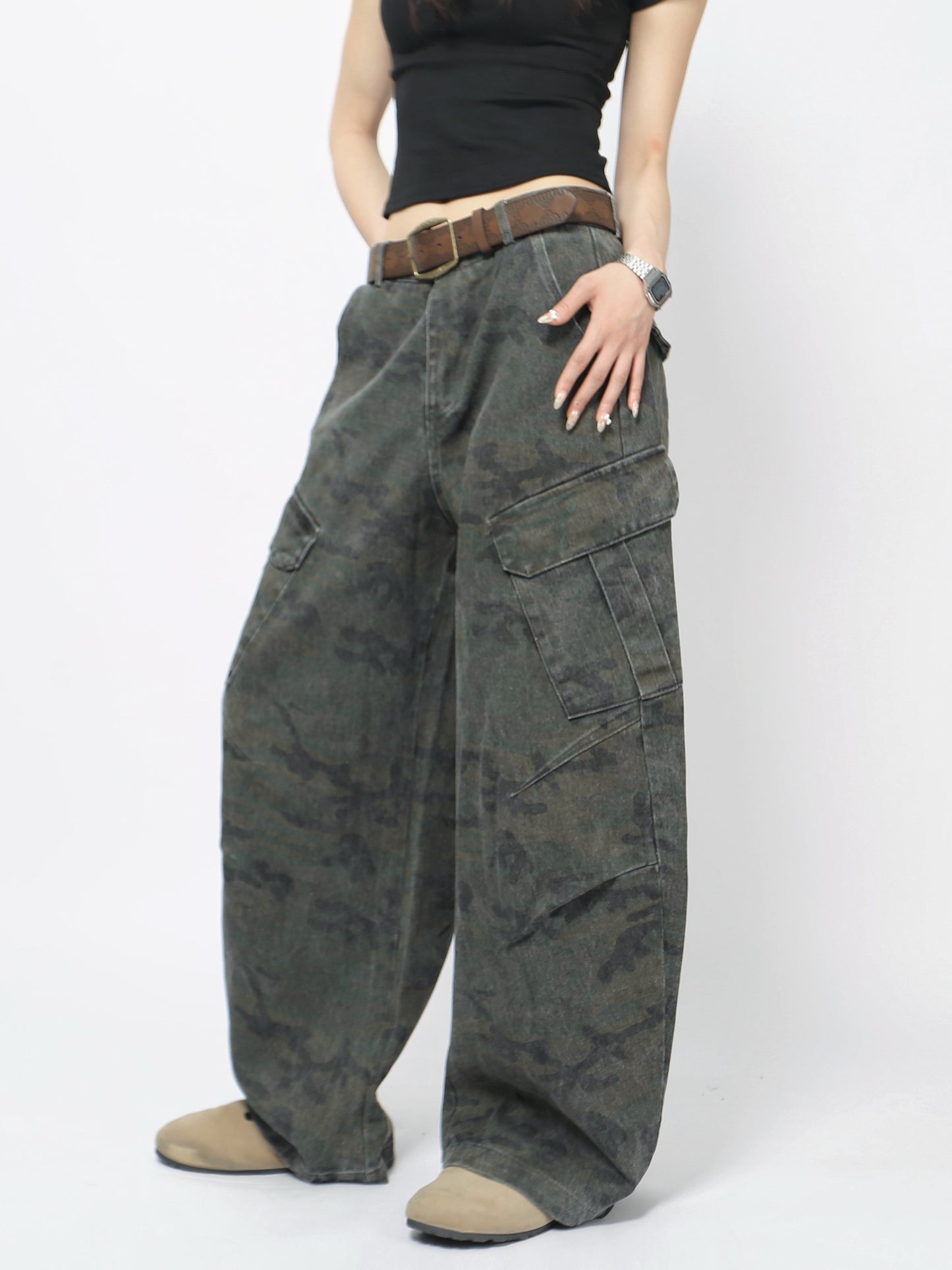 Pantalones unisex con diseño exclusivo, camuflaje y corte estilo harén