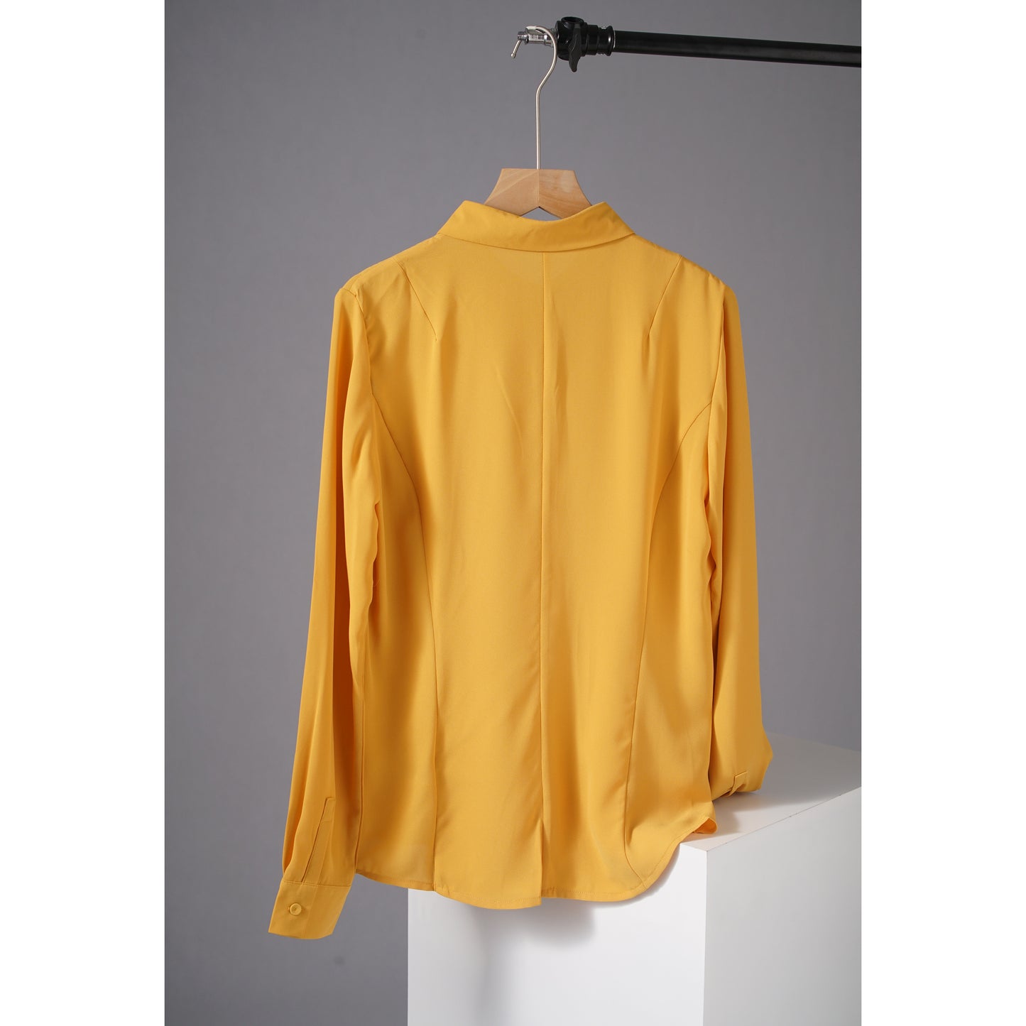 Blusa larga para mujer, color sólido, cuello clásico y tejido fino