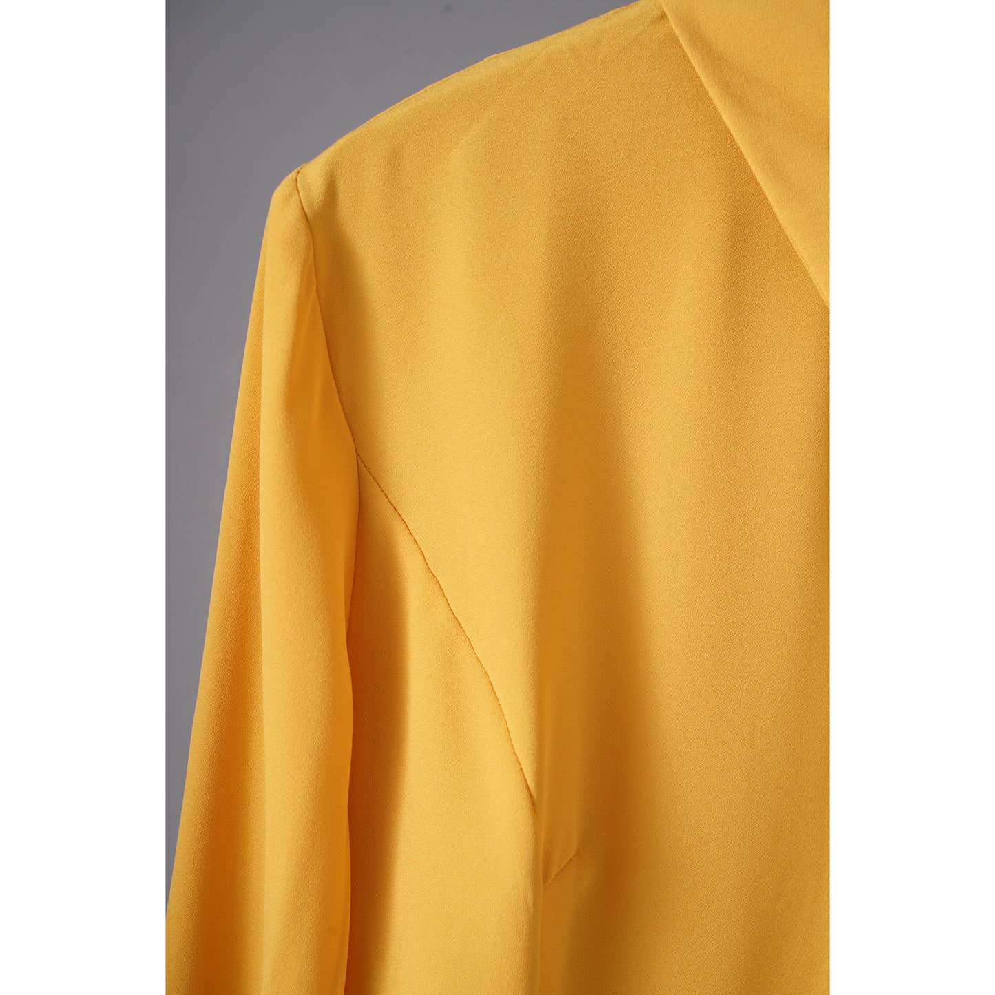 Blusa larga para mujer, color sólido, cuello clásico y tejido fino